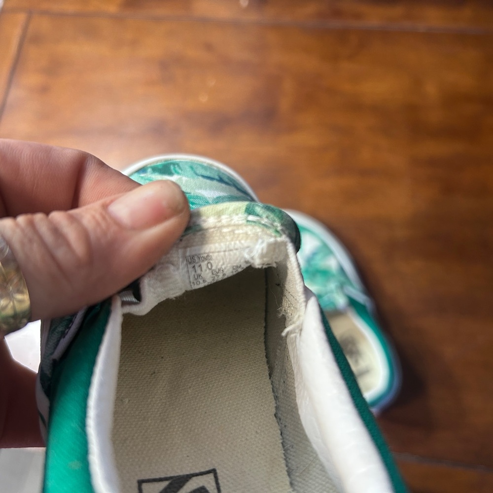 Vans Green Leaf Kids Slip-On Sneakers - Picture 8 of 8